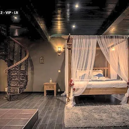 Hotel Wellness A - Avec Jacuzzi Pour 2 Personnes *