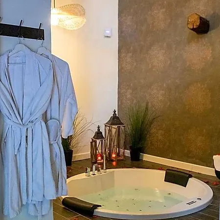 Wellness A - Avec Jacuzzi Pour 2 Personnes * Sprimont