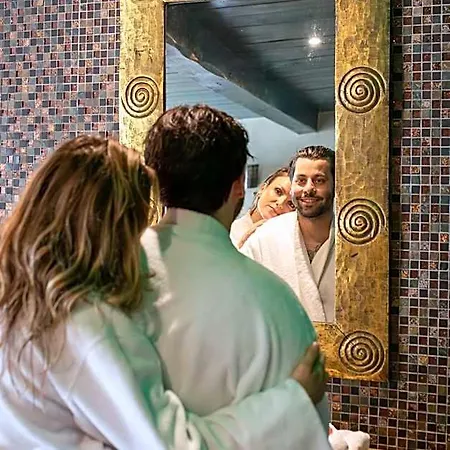 Wellness A - Avec Jacuzzi Pour 2 Personnes Hotel